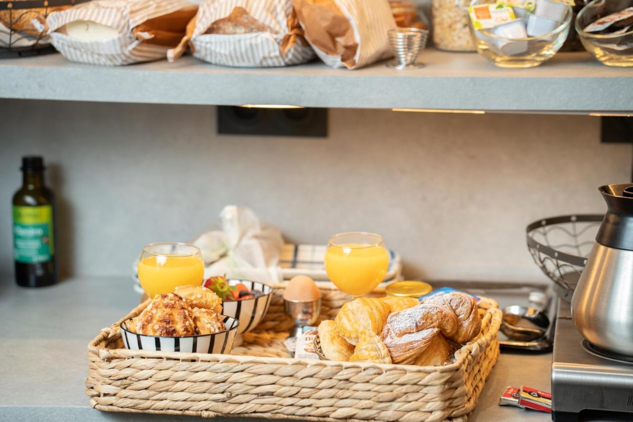 Du Mont Dore Batignolles 3* París
